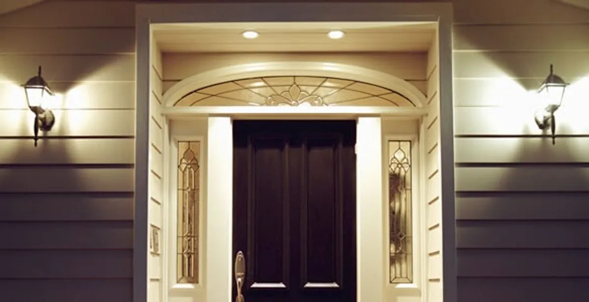 security light installation services with professionally installed entryway lighting in San Jose, CA